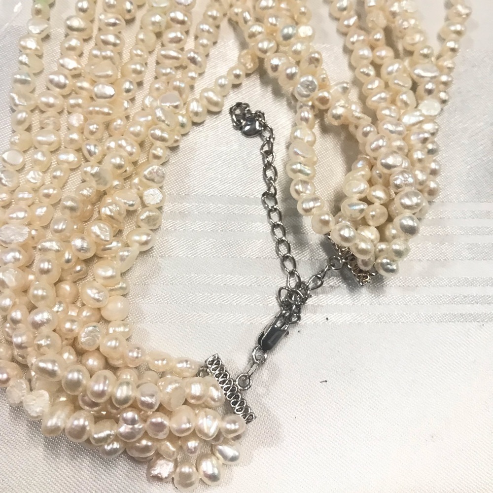 Genuine Cultured Pearls H13 - Picture 4 of 5